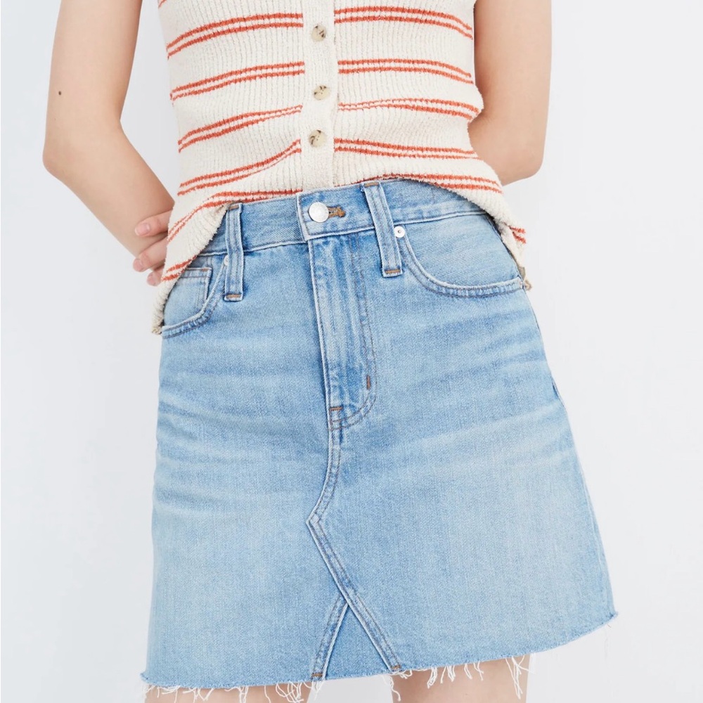Madewell Rigid Denim A-Line Mini Skirt in Lovell Wash size 25